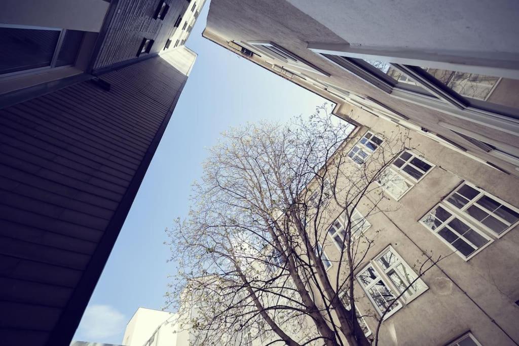 Ideal For Families & Mid-Term-Stays Vienne Extérieur photo